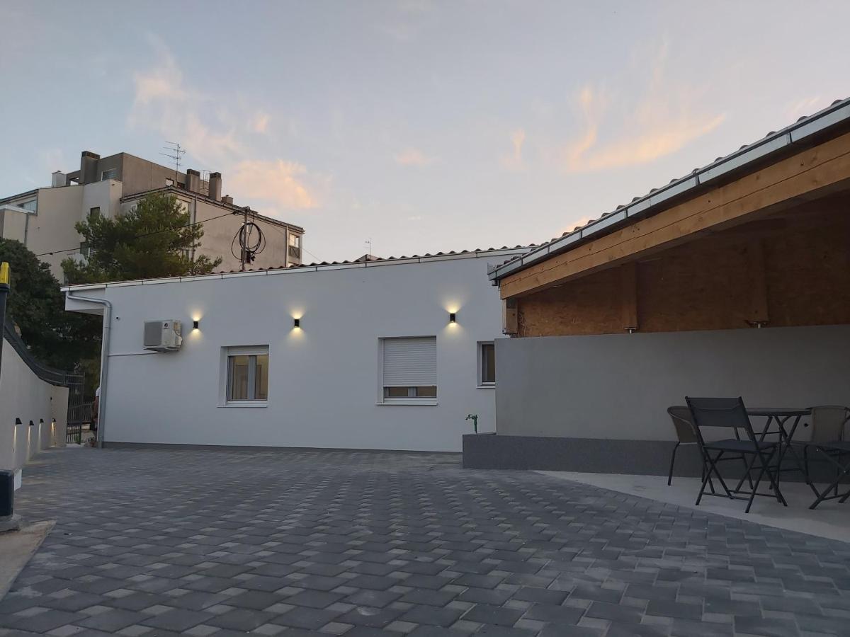 Apartman Dino Trogir Bagian luar foto