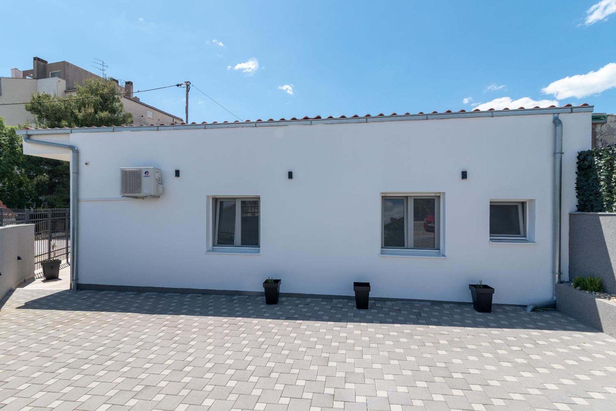 Apartman Dino Trogir Bagian luar foto