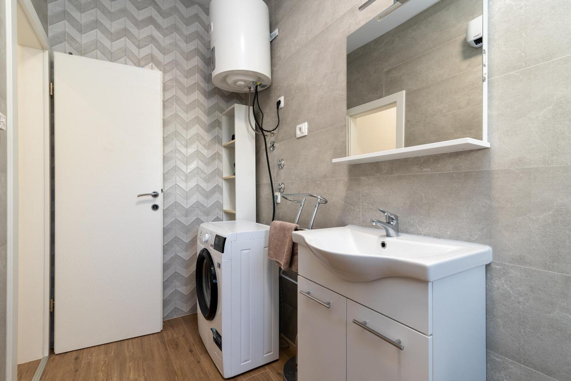 Apartman Dino Trogir Bagian luar foto